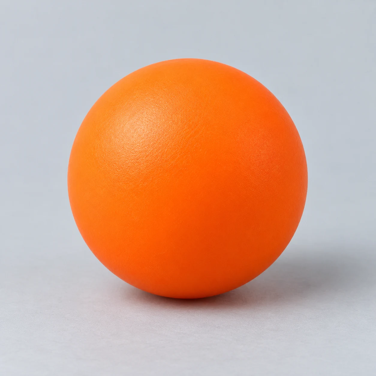 Off-ice handling ball